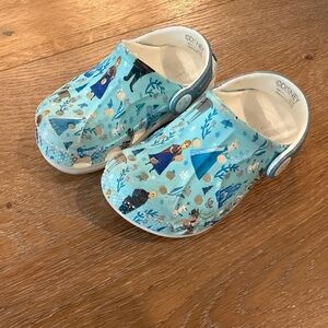 Disney's Frozen Kids Baya Clogs by Crocs